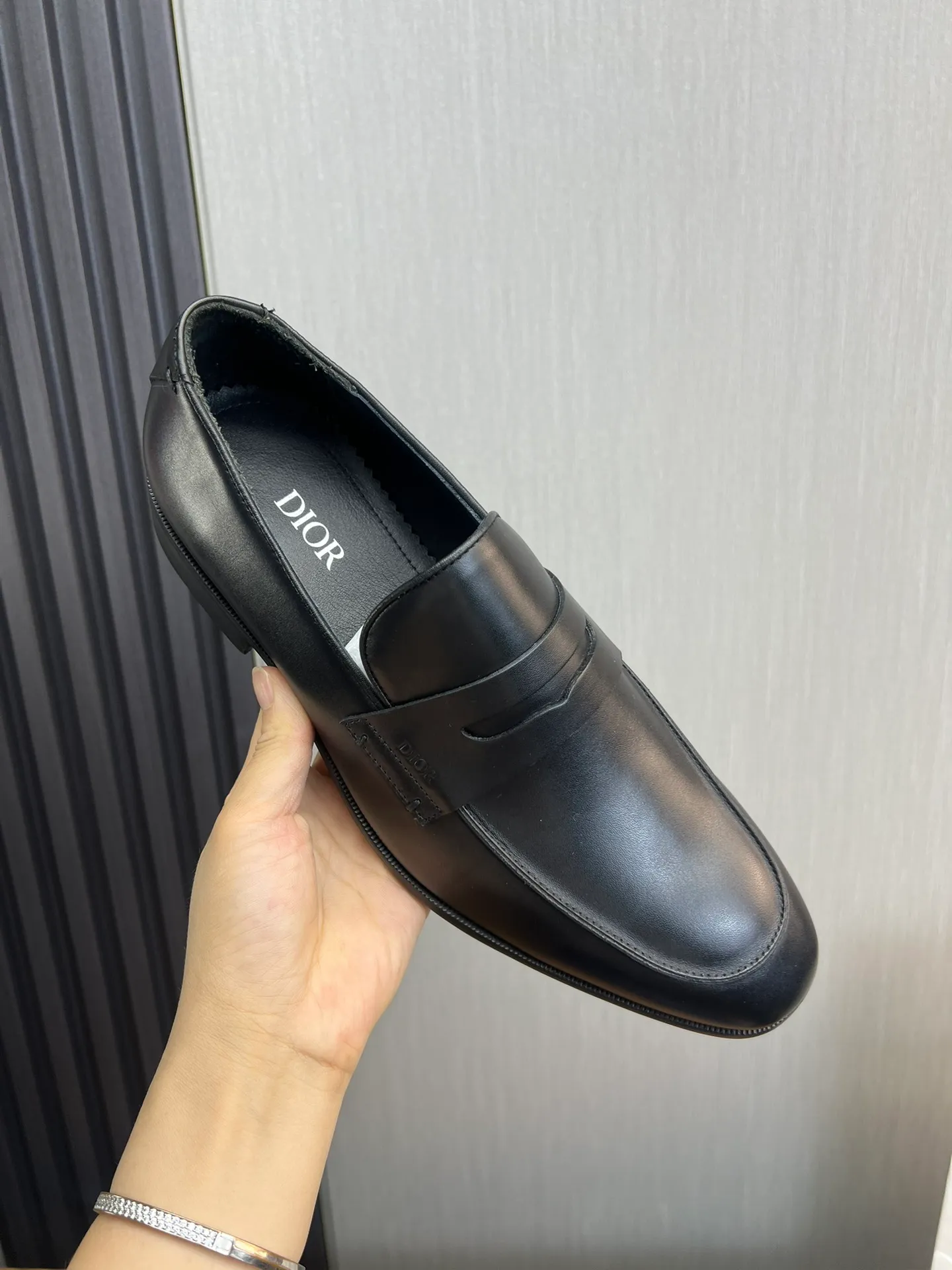 Men's men's shoes 💰540💰 Dior men's business casual leather shoes 👞all made of imported original brand leather, just to create a more comfortable wearing experience, upper: original cowhide ➕ imported cowhide lining, original non-slip and wear-resistant rubber outsole ✔️36-45 (45 non-returnable)
